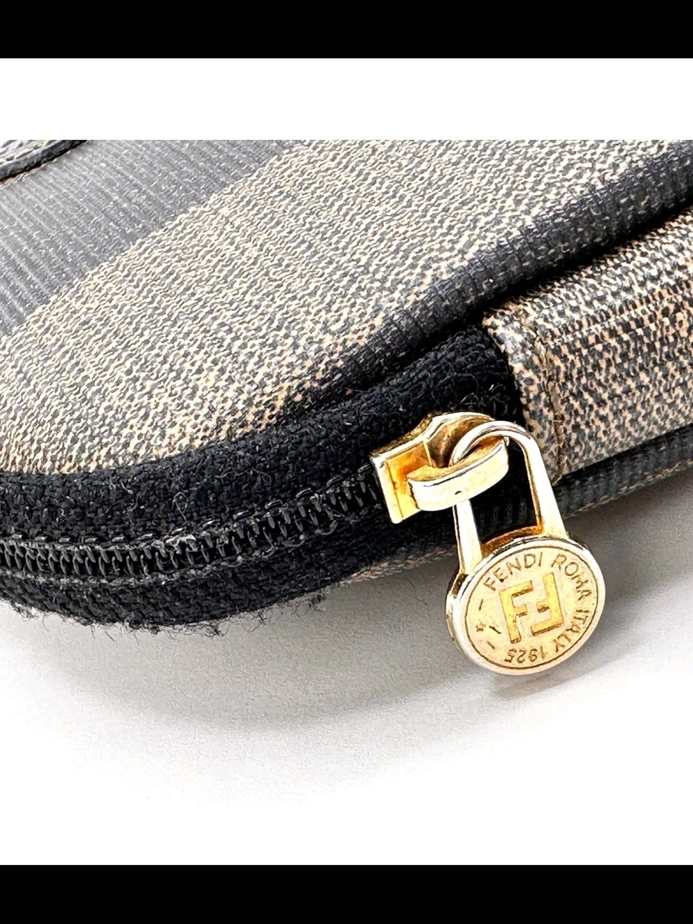 Fendi Vintage Pequin PVC Brown Pouch **Authentic - Picture 6 of 16